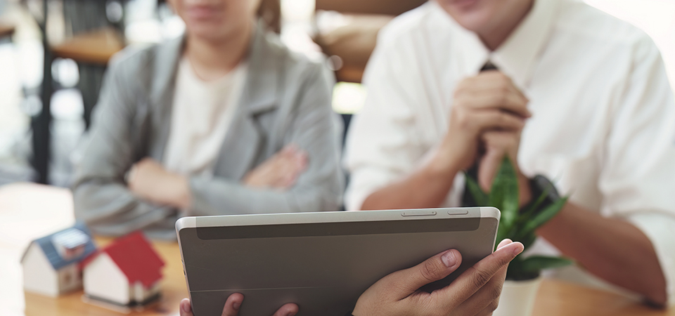 Buyers and brokers have access to all property listings